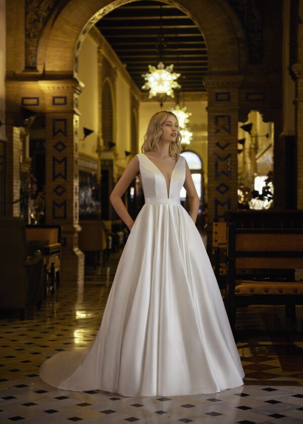 Libelle Bridal - Wedding Dress Julia-B