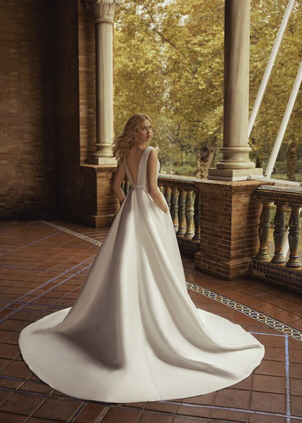 Libelle Bridal - Wedding Dress Julia
